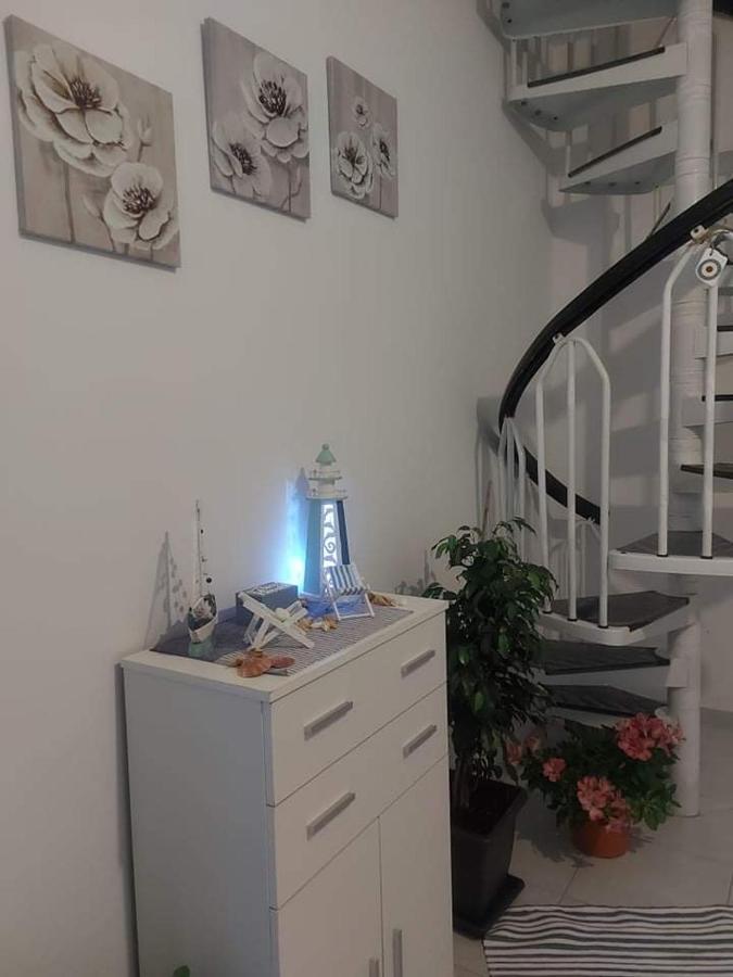 Jaana & Akis Holiday Home 1&2, Charaki Zewnętrze zdjęcie